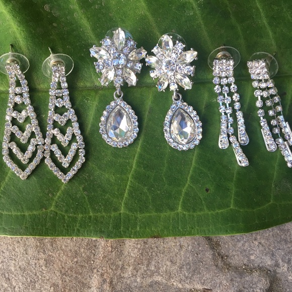 None Jewelry - Beautiful Glam Earring Trio!